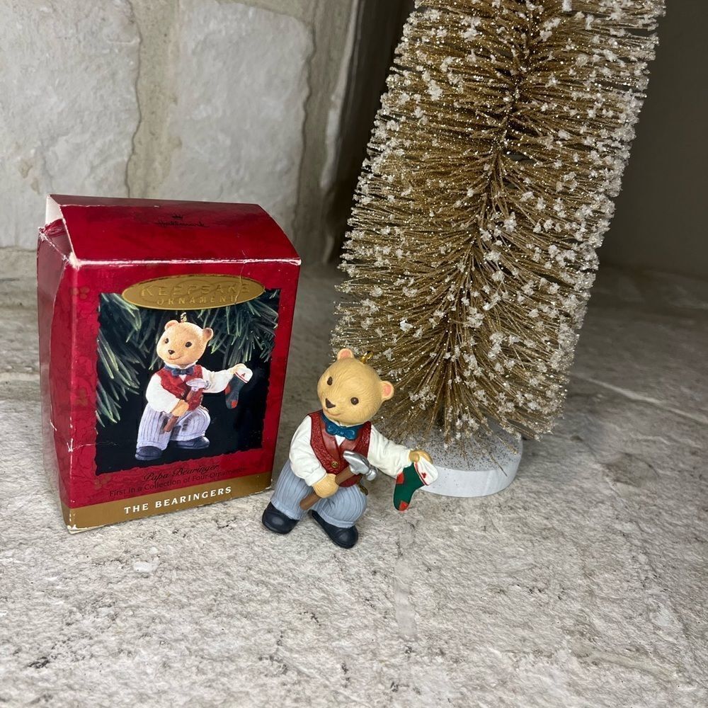 Hallmark keepsake ornament The Bearingers Papa Bearinger